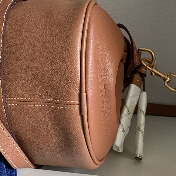 💌SOLD💌 New Dooney & Bourke Raleigh Satchel - Picture 7 of 11